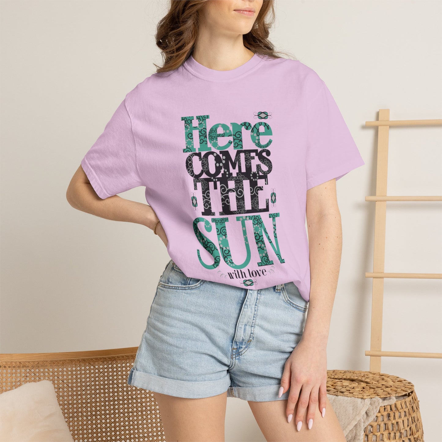 Here Comes The Sun Sunrise Beach Days Heartwarming Lovely Trendy Tee Adorable Warm Weather Unisex Heavy Cotton T-Shirt