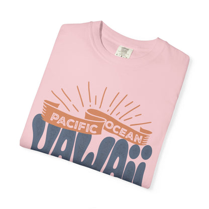 Enjoyable Pacific Ocean Hawaii Wave Rider Beach Life Sun Sand Sea Seashells Sea Waves Beach Sun Glasses Beach Surfers Unisex Heavy Cotton T-Shirt