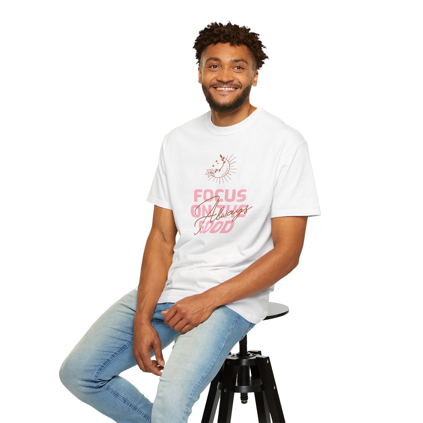 Focus on Good Trendy Tee Travel Addict Exploring Adventurous Tour Lover Tourist Journey Unisex Heavy Cotton T-Shirt