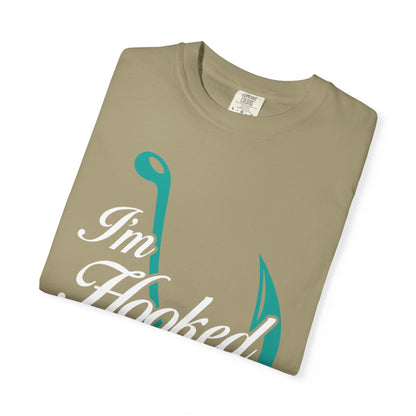 Funny I’m Hooked Rod and Reel Tackle Box Catch Of The Day Sarcastic Fishing Adventure Unisex Heavy Cotton T-Shirt