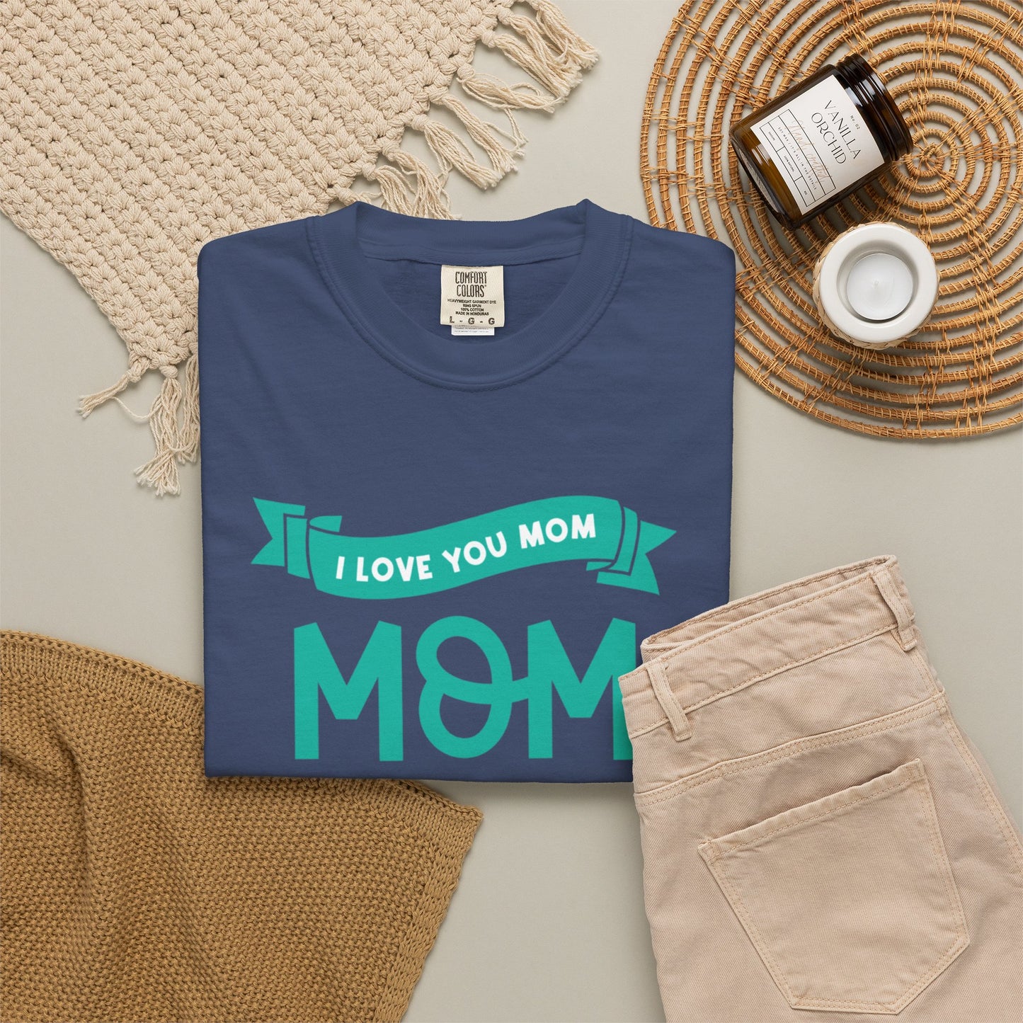 Mom Knows Best Strong Motherhood Heartfelt Guidance Tee Nurturing Knowledge Unisex Heavy Cotton T-Shirt