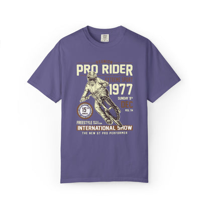 Vintage Reunion Pro Rider Extreme Sport 1977 Free Style Retro Bicycle Two Wheeled Adventure Unisex Heavy Cotton T-Shirt