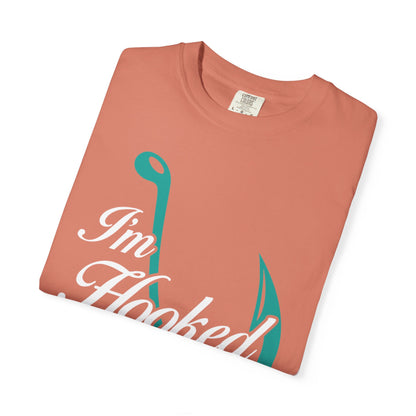 Funny I’m Hooked Rod and Reel Tackle Box Catch Of The Day Sarcastic Fishing Adventure Unisex Heavy Cotton T-Shirt