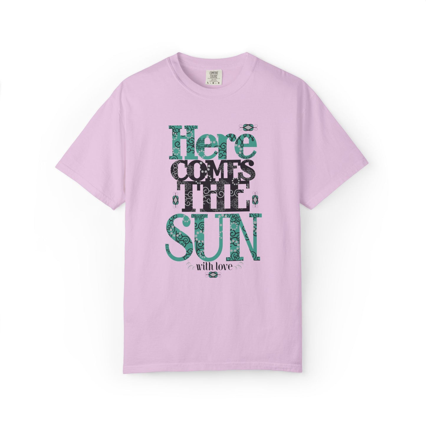 Here Comes The Sun Sunrise Beach Days Heartwarming Lovely Trendy Tee Adorable Warm Weather Unisex Heavy Cotton T-Shirt