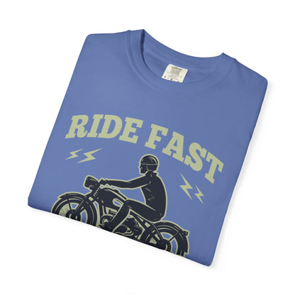 Thriller Ride Fast Caferacer Motorcycle Club Bike Lovers High-speed Adventure Bike Unisex Heavy Cotton T-Shirt