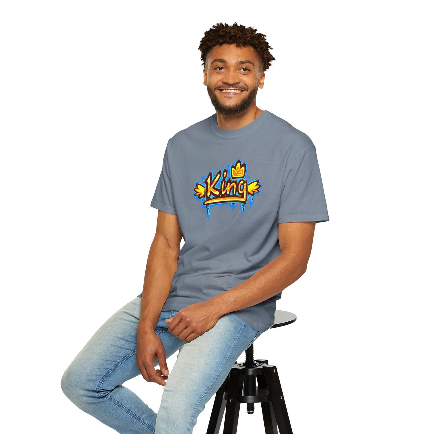 King - Unisex Garment-Dyed T-shirt
