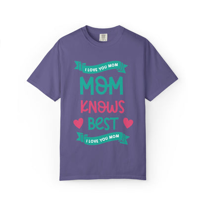 Mom Knows Best Strong Motherhood Heartfelt Guidance Tee Nurturing Knowledge Unisex Heavy Cotton T-Shirt