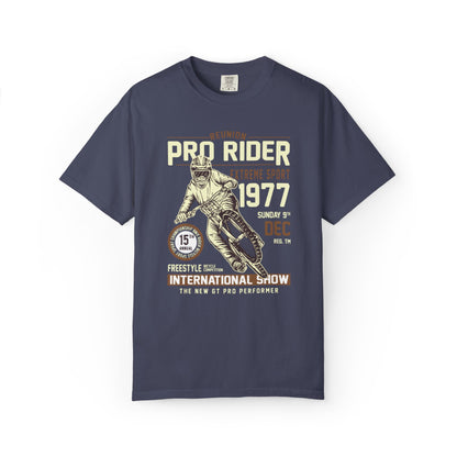 Vintage Reunion Pro Rider Extreme Sport 1977 Free Style Retro Bicycle Two Wheeled Adventure Unisex Heavy Cotton T-Shirt