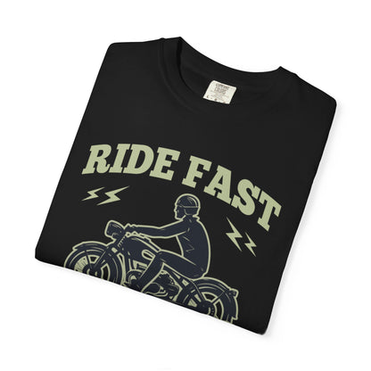 Thriller Ride Fast Caferacer Motorcycle Club Bike Lovers High-speed Adventure Bike Unisex Heavy Cotton T-Shirt