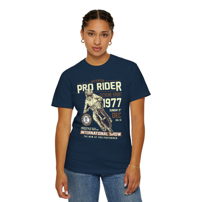 Vintage Reunion Pro Rider Extreme Sport 1977 Free Style Retro Bicycle Two Wheeled Adventure Unisex Heavy Cotton T-Shirt