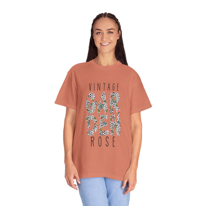 Vintage Garden Rose Heartwarming Lovely Trendy Tee Sweet Charismatic Beautiful Fragrance Happiness Unisex Heavy Cotton T-Shirt