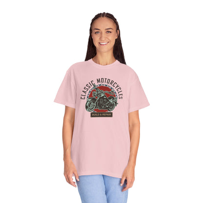 Classic Motorcycles Custom Engine Club Motorbike Lovers Trendy Tee High-speed Rider Adventure Racer Unisex Heavy Cotton T-Shirt