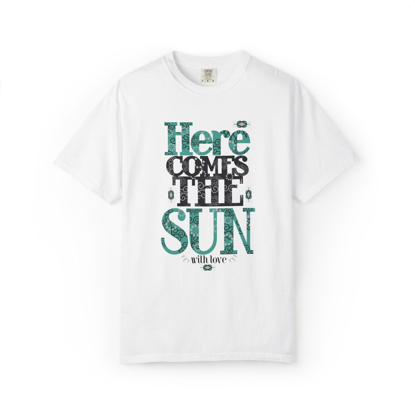 Here Comes The Sun Sunrise Beach Days Heartwarming Lovely Trendy Tee Adorable Warm Weather Unisex Heavy Cotton T-Shirt