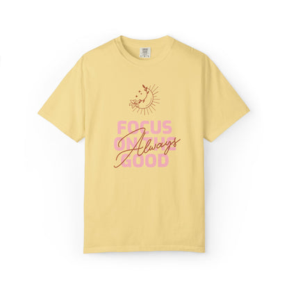 Focus on Good Trendy Tee Travel Addict Exploring Adventurous Tour Lover Tourist Journey Unisex Heavy Cotton T-Shirt