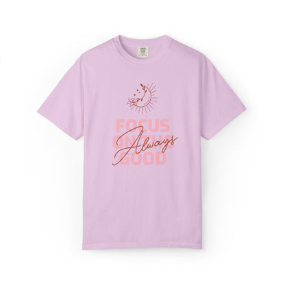 Focus on Good Trendy Tee Travel Addict Exploring Adventurous Tour Lover Tourist Journey Unisex Heavy Cotton T-Shirt