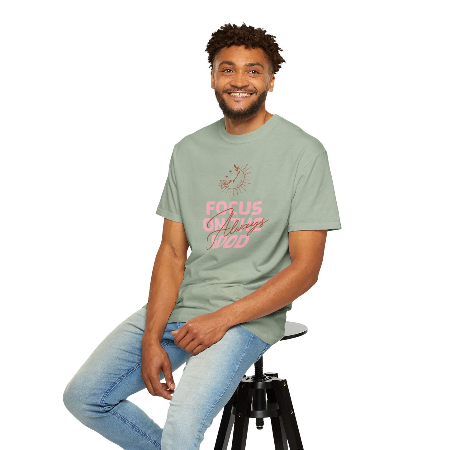 Focus on Good Trendy Tee Travel Addict Exploring Adventurous Tour Lover Tourist Journey Unisex Heavy Cotton T-Shirt