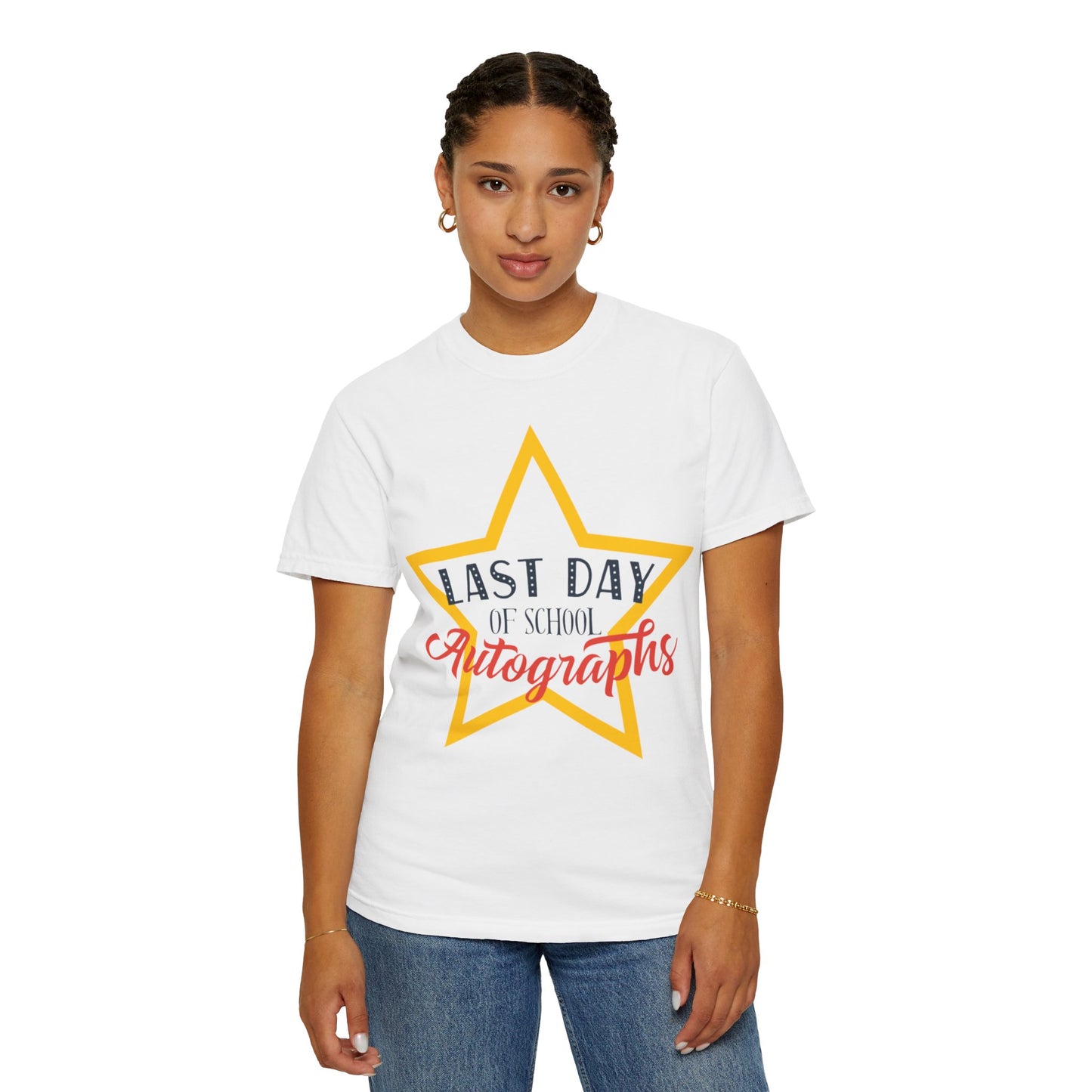 Last Day Of School Autographs Summer Break Goodbye Trendy Tee End-Of-Year Party Vacation Mode Unisex Heavy Cotton T-Shirt