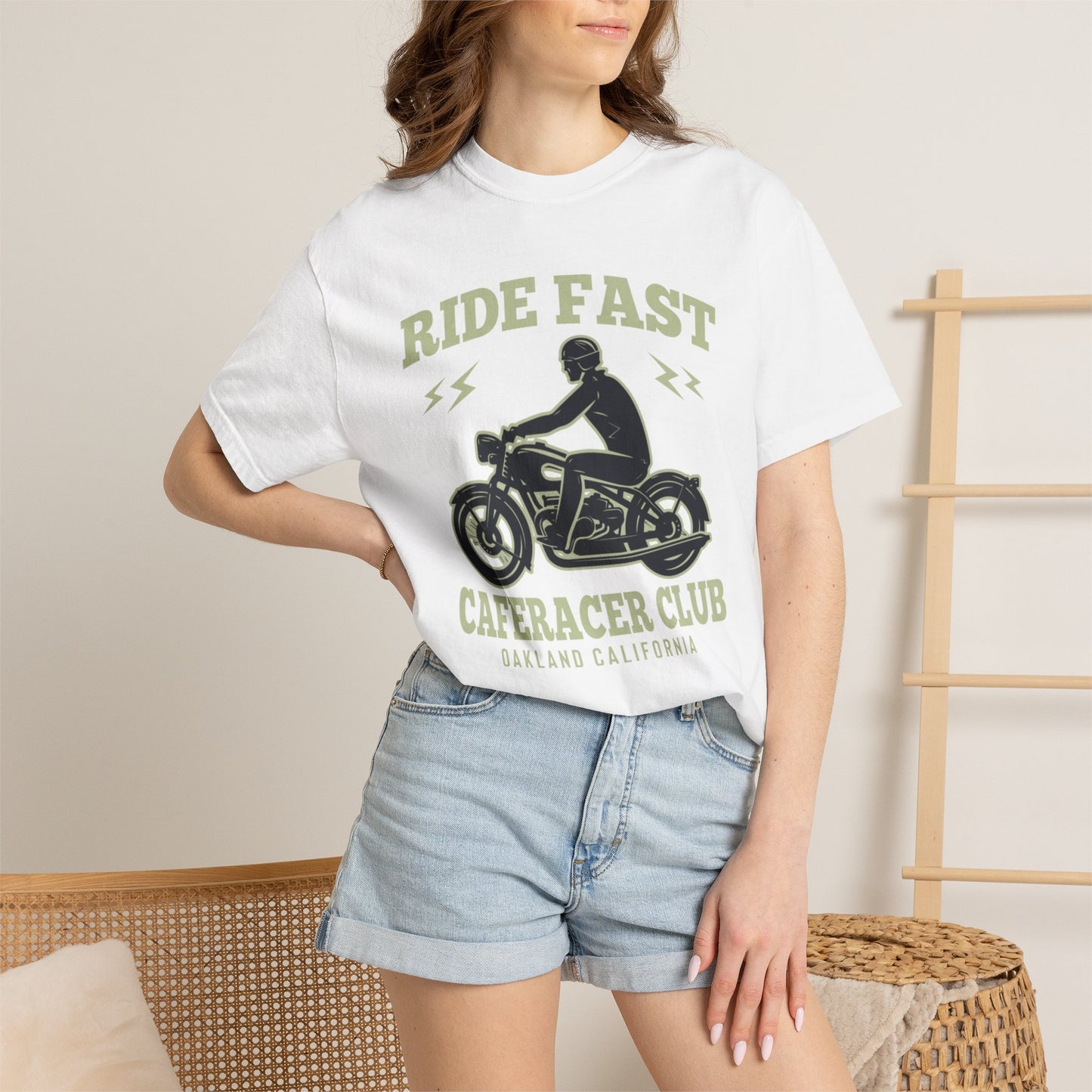 Thriller Ride Fast Caferacer Motorcycle Club Bike Lovers High-speed Adventure Bike Unisex Heavy Cotton T-Shirt