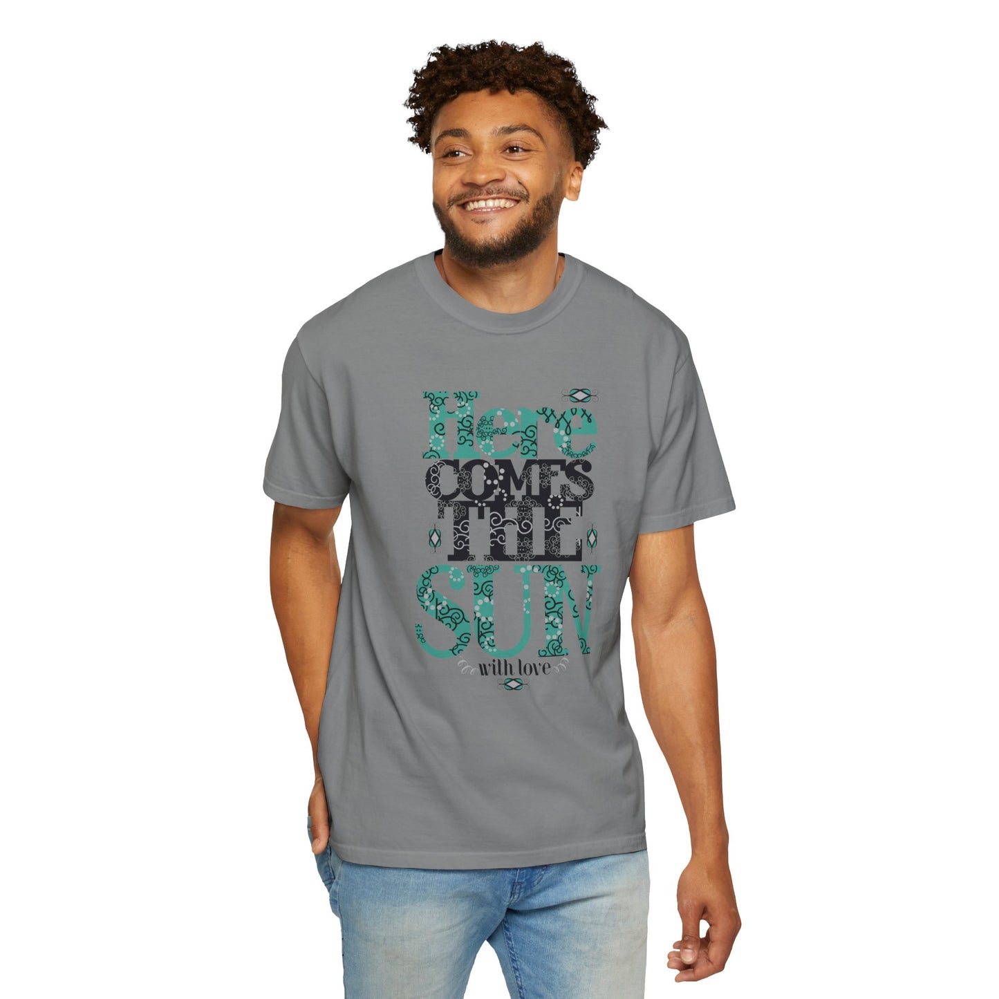 Here Comes The Sun Sunrise Beach Days Heartwarming Lovely Trendy Tee Adorable Warm Weather Unisex Heavy Cotton T-Shirt