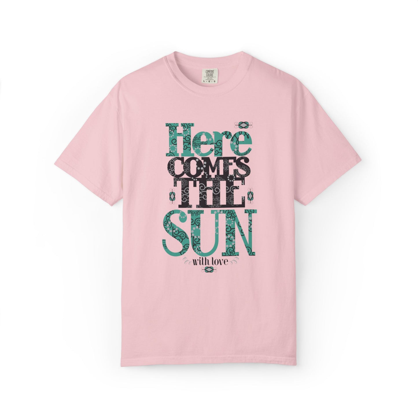 Here Comes The Sun Sunrise Beach Days Heartwarming Lovely Trendy Tee Adorable Warm Weather Unisex Heavy Cotton T-Shirt