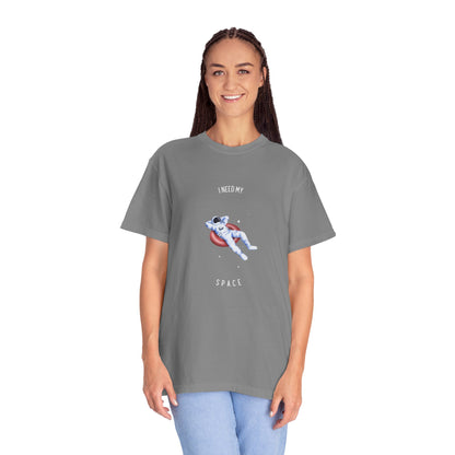 I Need My Space Retro Fun Activities Unisex Heavy Cotton T-Shirt