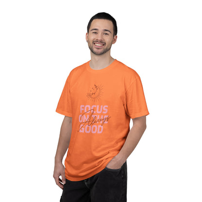 Focus on Good Trendy Tee Travel Addict Exploring Adventurous Tour Lover Tourist Journey Unisex Heavy Cotton T-Shirt