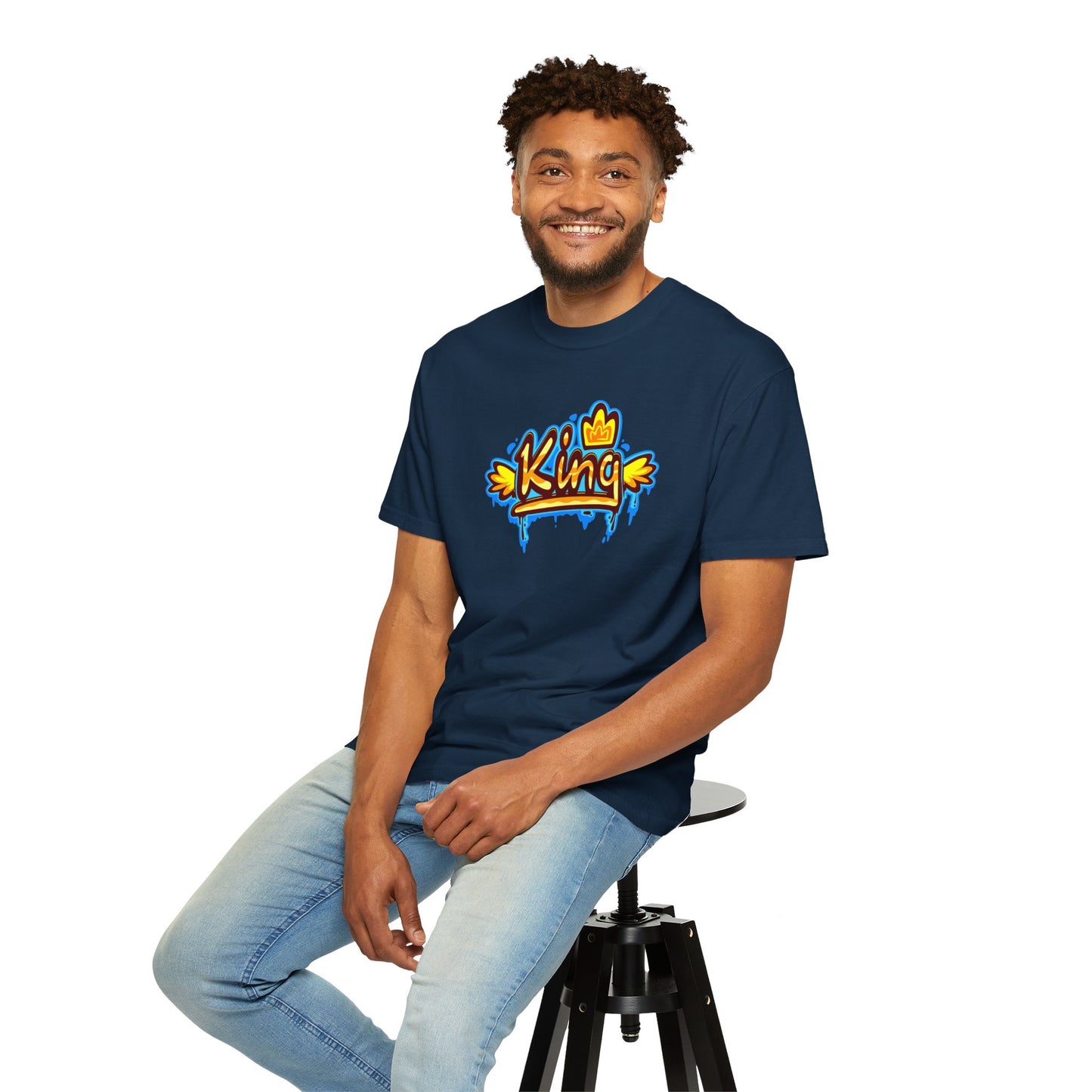 King - Unisex Garment-Dyed T-shirt